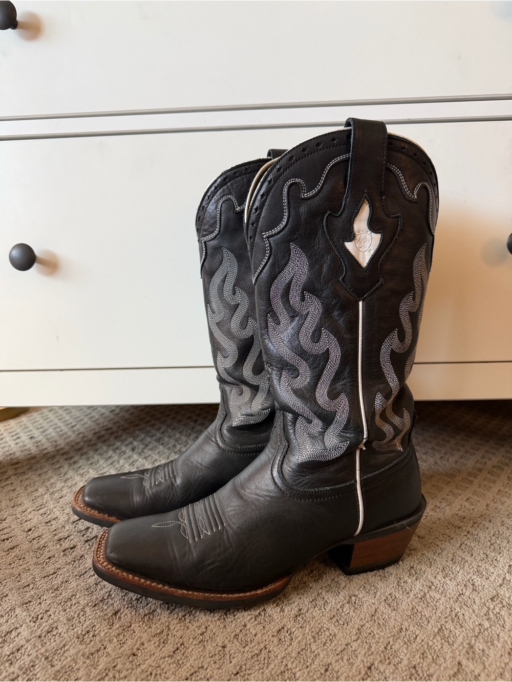 Ariat Crossfire Caliente Cowgirl Western Boots Black Leather Women’s Size 9.5B